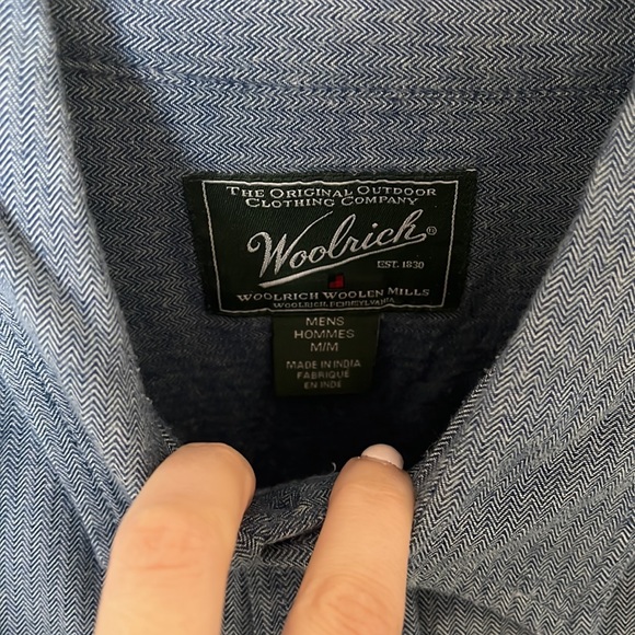 Casual button down - Picture 2 of 4